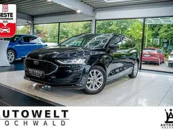 Schwarz Gebraucht 2022 Ford Focus Kombi | 15.950 € (Guter Preis)
