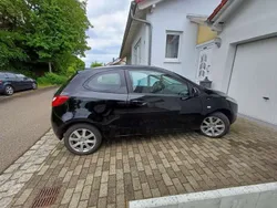 Schwarz Gebraucht 2011 Mazda 2 Active Limousine | 6.500 € (Etwas zu teuer)