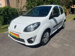 Weiß Gebraucht 2011 Renault Twingo Authentique Kleinwagen | 1.850 € (Guter Preis)