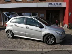 Silber Gebraucht 2006 Mercedes B180 Van / Kleinbus | 4.200 € (Fairer Preis)