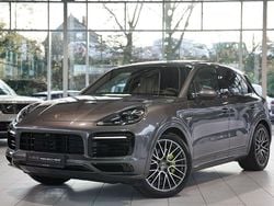 Grau Gebraucht 2022 Porsche Cayenne Sport SUV | 71.900 € (Guter Preis)