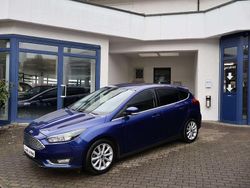 Blau Gebraucht 2017 Ford Focus Titanium Limousine | 10.750 € (Fairer Preis)