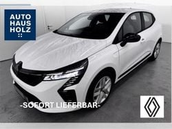 Weiß (arktis weiß) Gebraucht 2024 Renault Clio V Evolution Kleinwagen | 19.490 € (Guter Preis)