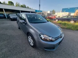 Grau Gebraucht 2009 VW Golf VI Comfortline Limousine | 6.999 € (Teuer)