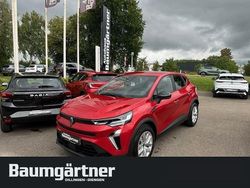 Rot Gebraucht 2024 Renault Captur Evolution SUV | 24.430 € (Guter Preis)