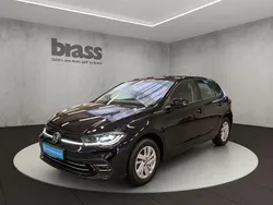 Deep black perleffekt Gebraucht 2022 VW Polo Style Limousine | 16.600 € (Guter Preis)