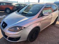 Silber Gebraucht 2012 Seat Altea XL Stylance Van / Kleinbus | 5.400 € (Fairer Preis)