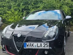 Schwarz Gebraucht 2016 Alfa Romeo Giulietta Super Kleinwagen | 7.400 € (Fairer Preis)