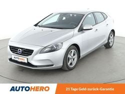 Grau Gebraucht 2014 Volvo V40 You! Kombi | 12.360 € (Fairer Preis)