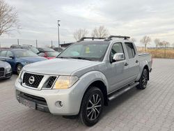 Silber Gebraucht 2012 Nissan Navara SE Abholung | 14.950 € (Teuer)