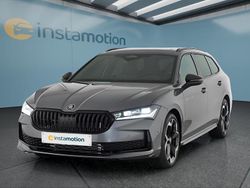 Grau Gebraucht 2025 Skoda Superb Kombi | 54.099 €