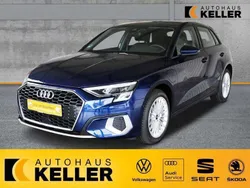 Navarrablau metallic Gebraucht 2021 Audi A3 Sportback e-tron Advanced Plus Limousine | 25.995 € (Fairer Preis)