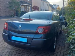 Grau Gebraucht 2006 Renault Mégane Cabriolet Dynamique Cabrio | 1.200 € (Superpreis)