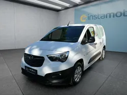 Weiß Gebraucht 2021 Opel Combo Van / Kleinbus | 16.549 € (Teuer)