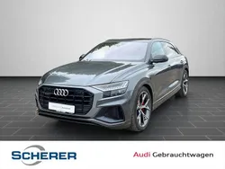 Daytonagrau perleffekt Gebraucht 2021 Audi Q8 Sport SUV | 54.900 € (Fairer Preis)