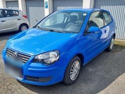 Blau Gebraucht 2005 VW Polo Comfortline Limousine | 1.500 € (Guter Preis)