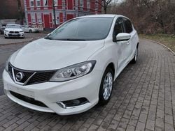 Weiß Gebraucht 2017 Nissan Pulsar Tekna Limousine | 7.499 € (Superpreis)