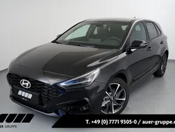 Schwarz Neu 2025 Hyundai i30 Advantage Limousine | 23.890 € (Fairer Preis)