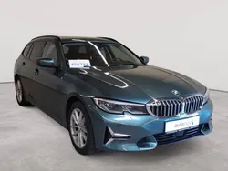 Blue ridge mountain metallic Gebraucht 2020 BMW 320 Luxury Line Kombi | 23.290 € (Guter Preis)