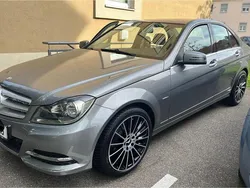 Silber Gebraucht 2012 Mercedes C180 Avantgarde Limousine | 11.150 €