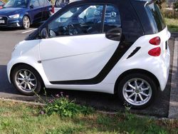 Weiß Gebraucht 2011 Smart ForTwo Coupé Coupé | 4.000 €