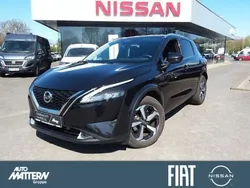 Schwarz black (m) Gebraucht 2022 Nissan Qashqai N-Connecta SUV | 27.990 € (Etwas zu teuer)