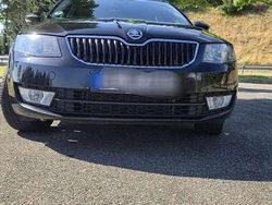 Gebraucht 2013 Skoda Octavia Ambition Kombi | 10.400 € (Etwas zu teuer)