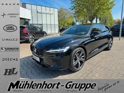 Schwarz Gebraucht 2022 Volvo V60 R-Design Kombi | 31.490 € (Fairer Preis)