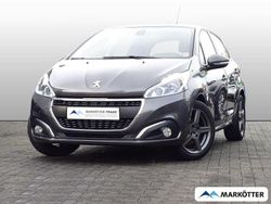 Grau Gebraucht 2018 Peugeot 208 Kleinwagen | 8.490 € (Etwas zu teuer)