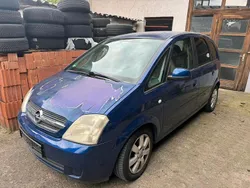 Blau Gebraucht 2005 Opel Meriva Van / Kleinbus | 750 € (Guter Preis)