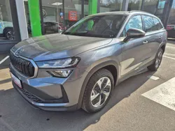 Graphitegrau metallic Gebraucht 2025 Skoda Kodiaq Selection SUV | 39.990 € (Superpreis)