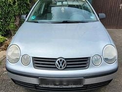 Silber Gebraucht 2001 VW Polo Kleinwagen | 400 €
