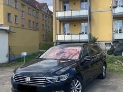 Schwarz Gebraucht 2015 VW Passat Kombi | 10.900 € (Superpreis)