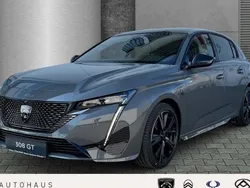 Grau Neu 2025 Peugeot 308 GT Limousine | 39.690 €