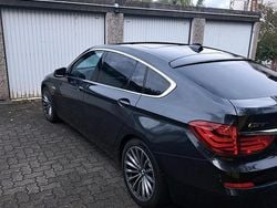 Grau Gebraucht 2011 BMW 530 Gran Turismo SUV | 10.500 € (Fairer Preis)