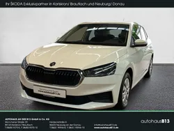 Candyweiß Gebraucht 2022 Skoda Fabia Ambition Kleinwagen | 16.450 € (Fairer Preis)