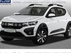 Weiß Gebraucht 2025 Dacia Sandero Expression Limousine | 17.333 € (Guter Preis)