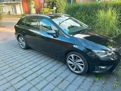Schwarz Gebraucht 2014 Seat Leon ST FR Kombi | 10.500 € (Guter Preis)