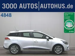 Gletscherweiss Gebraucht 2019 Renault Clio GrandTour Intens Kombi | 6.280 € (Guter Preis)