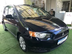 Blau Gebraucht 2011 Mitsubishi Colt Inform Limousine | 7.999 € (Etwas zu teuer)