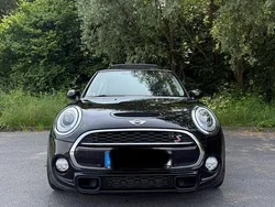 Schwarz Gebraucht 2016 Mini Cooper S Coupé Coupé | 15.399 €