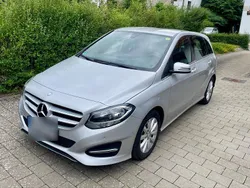 Silber Gebraucht 2016 Mercedes B180 Van / Kleinbus | 9.909 € (Superpreis)