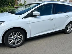 Weiß Gebraucht 2014 Ford Focus Kombi | 4.000 € (Guter Preis)