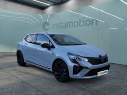 Grau Gebraucht 2024 Renault Clio V Esprit Alpine Limousine | 22.790 € (Etwas zu teuer)