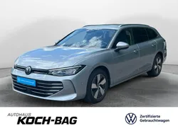 Oyster silver metallic Gebraucht 2024 VW Passat Business Kombi | 35.460 €