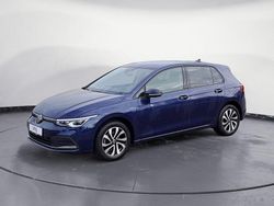 Blau Gebraucht 2023 VW Golf Life Limousine | 21.890 € (Fairer Preis)
