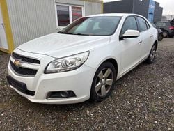 Weiß Gebraucht 2012 Chevrolet Malibu LT Limousine | 3.400 €
