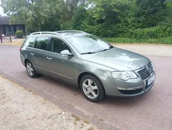 Grün Gebraucht 2005 VW Passat Trendline Kombi | 2.800 € (Fairer Preis)