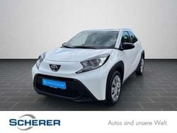 Weiß Gebraucht 2025 Toyota Aygo Play Kleinwagen | 14.950 € (Guter Preis)
