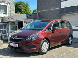 Braun Gebraucht 2018 Opel Zafira Edition Van / Kleinbus | 15.990 € (Fairer Preis)